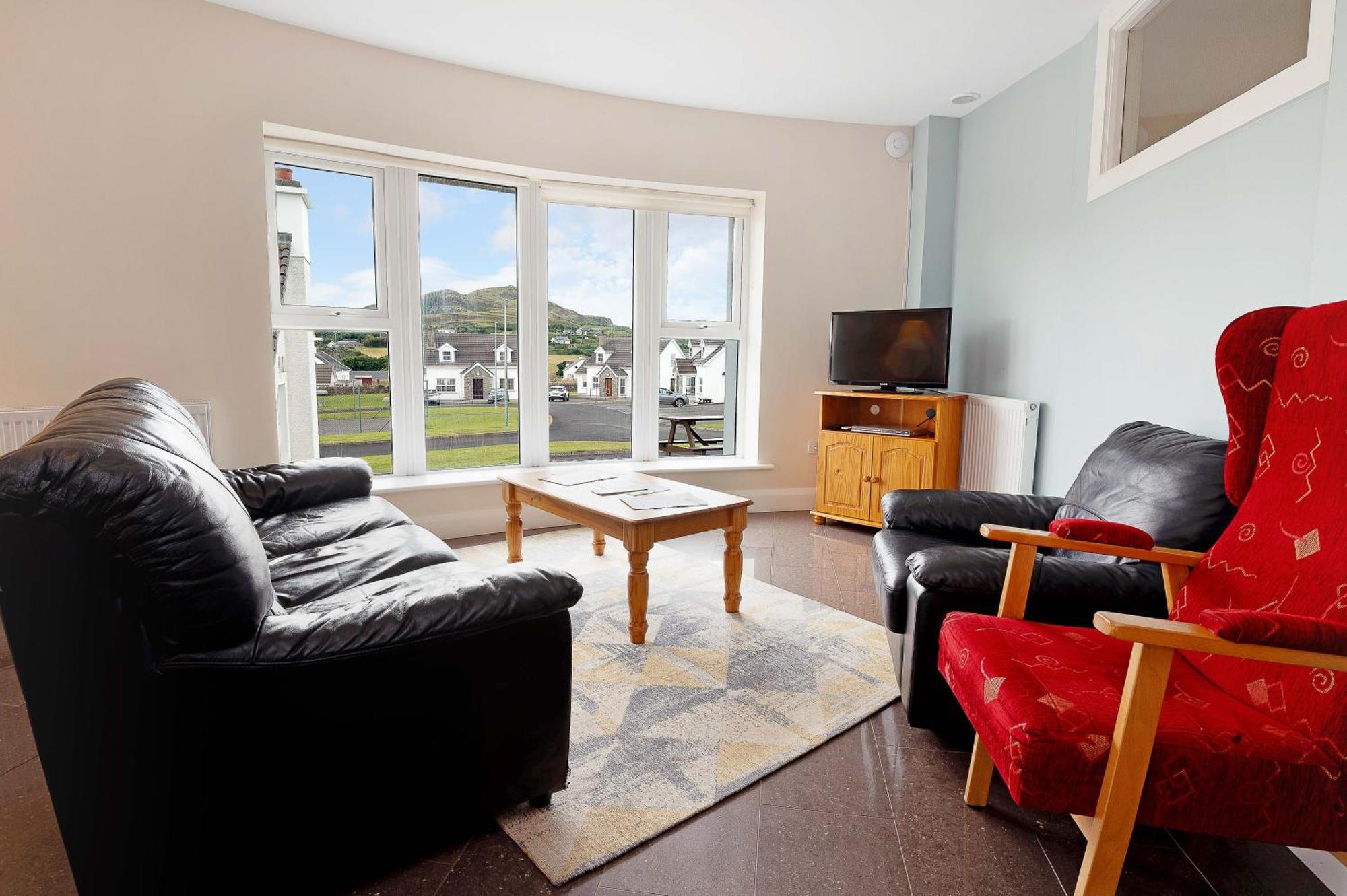 Downings Coastguard Cottages - Type B-E 外观 照片