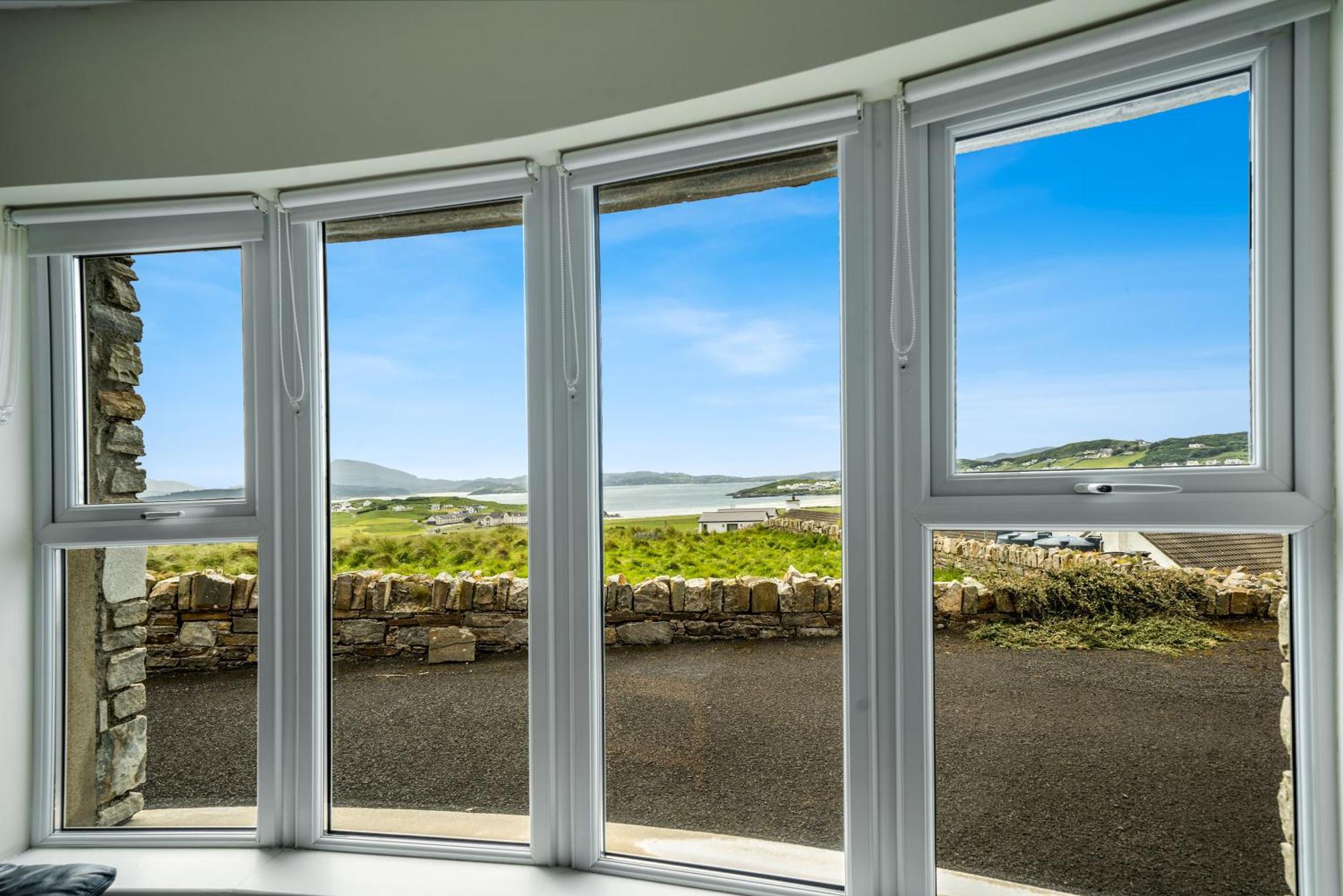 Downings Coastguard Cottages - Type B-E 外观 照片