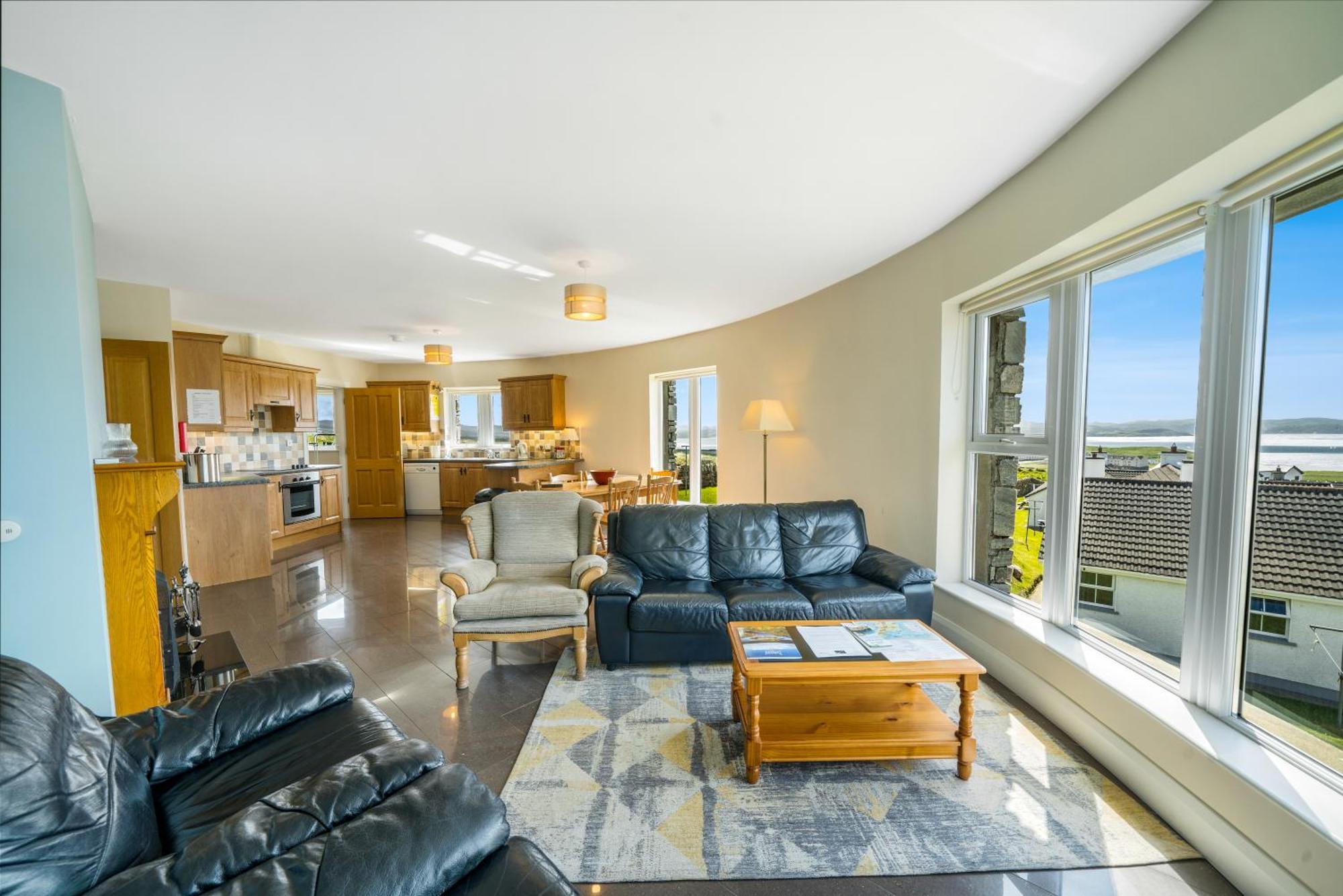 Downings Coastguard Cottages - Type B-E 外观 照片